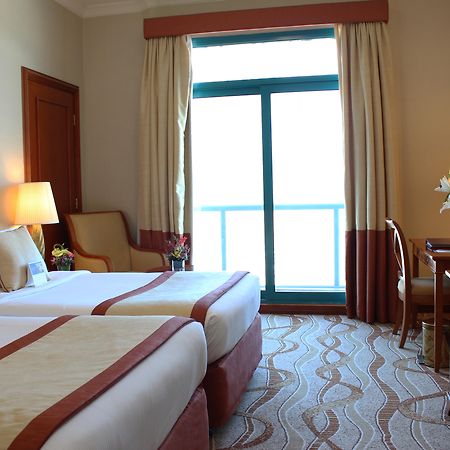 Al Diar Capital Hotel Абу Даби Екстериор снимка