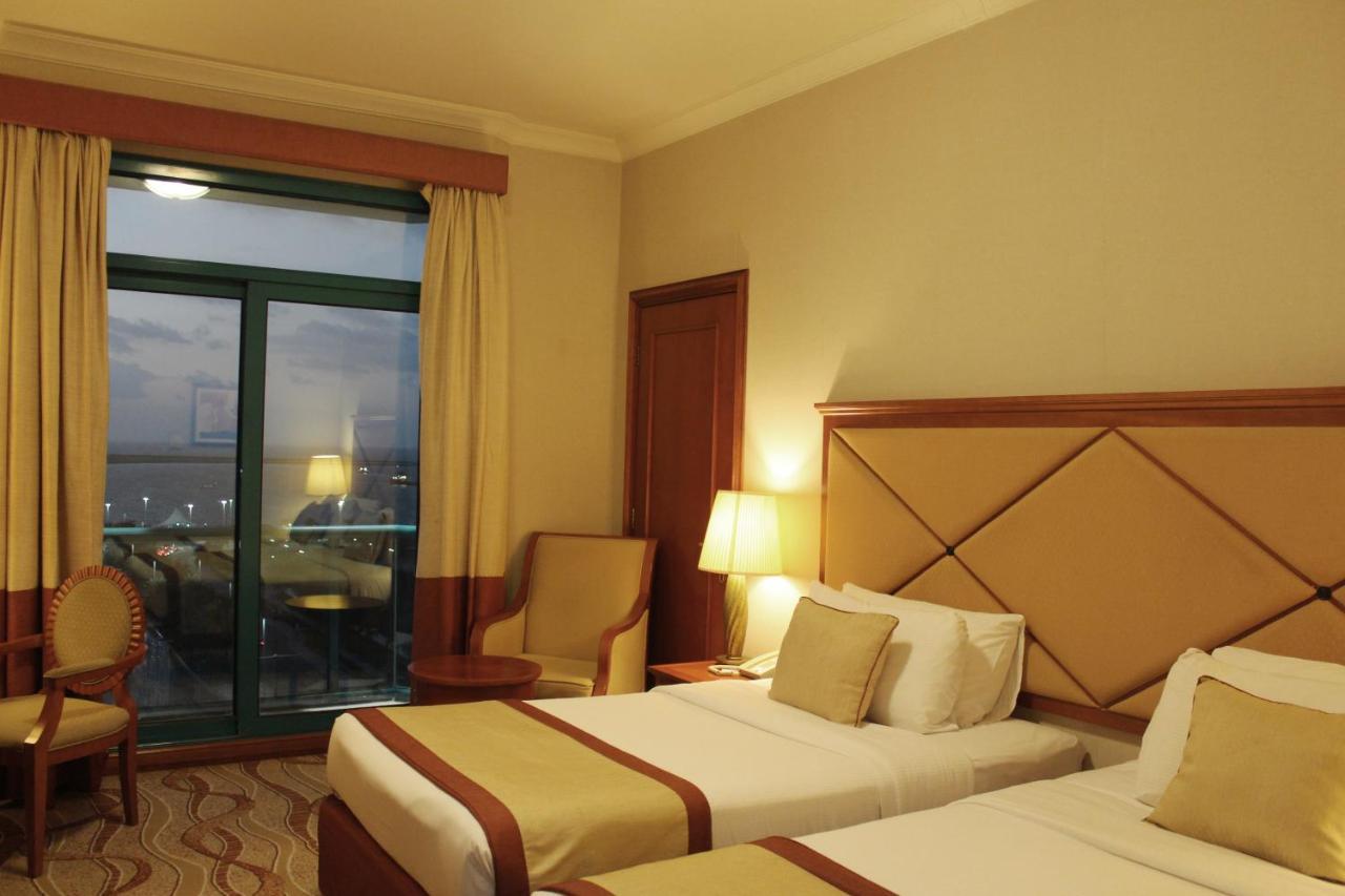 Al Diar Capital Hotel Абу Даби Екстериор снимка