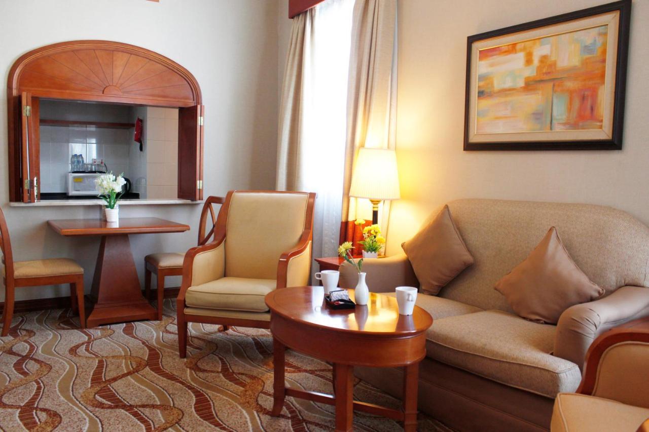 Al Diar Capital Hotel Абу Даби Екстериор снимка