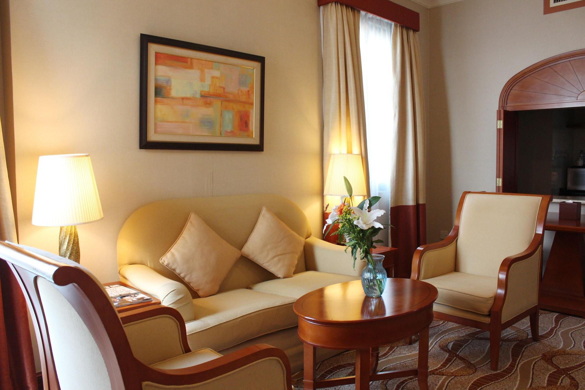 Al Diar Capital Hotel Абу Даби Екстериор снимка