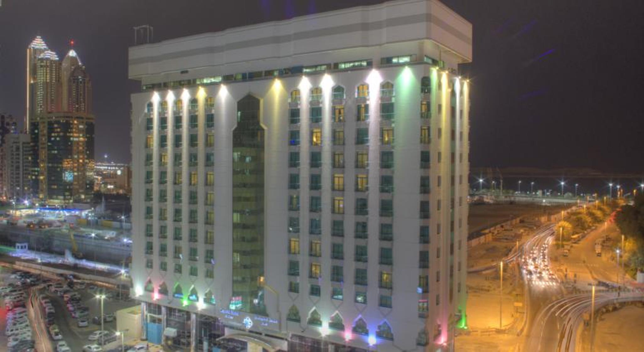 Al Diar Capital Hotel Абу Даби Екстериор снимка