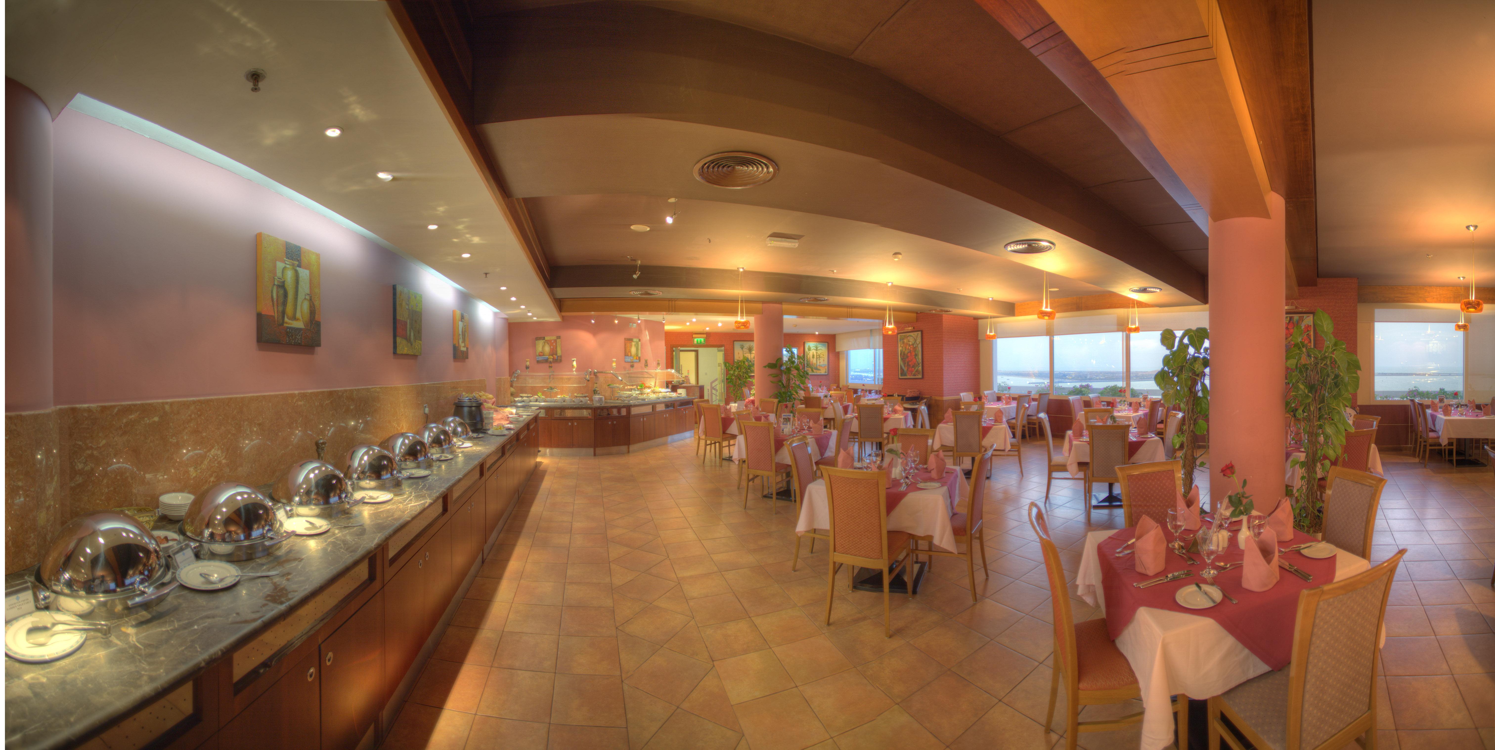 Al Diar Capital Hotel Абу Даби Екстериор снимка