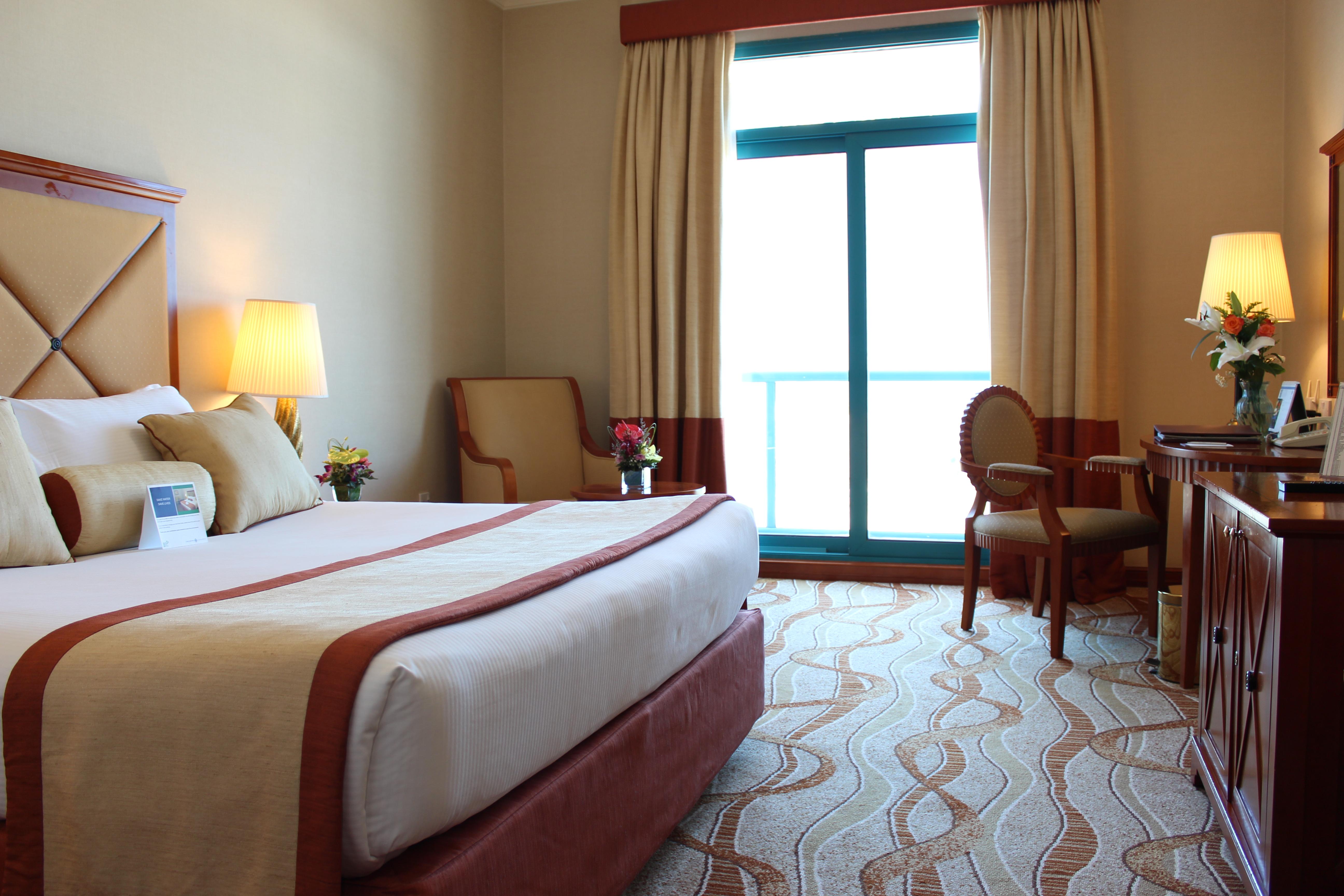 Al Diar Capital Hotel Абу Даби Екстериор снимка